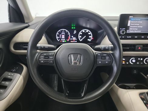 Used 2023 Honda HR-V LX image 17