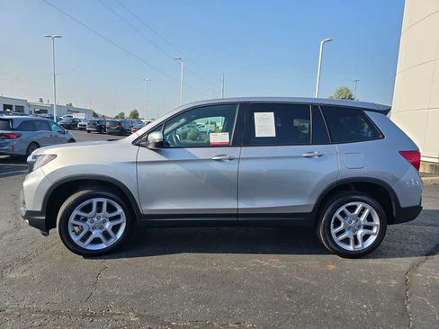 Used 2025 Honda Passport EX-L image 5