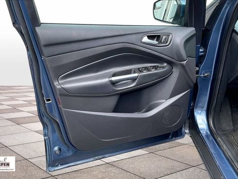 Used 2018 Ford Escape SEL FWD image 22