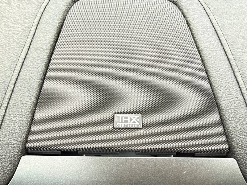 Used 2013 Lincoln MKS AWD image 23