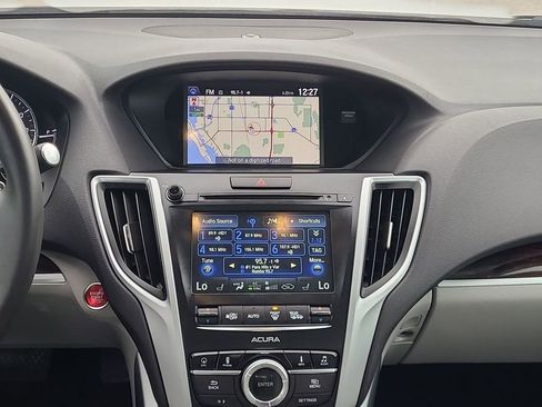 Used 2015 Acura TLX V6 w/ Technology Package image 24