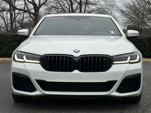 Used 2023 BMW 540i w/ M Sport Package image 3
