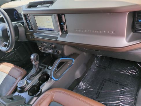 Used 2023 Ford Bronco Outer Banks AWD/4WD image 18