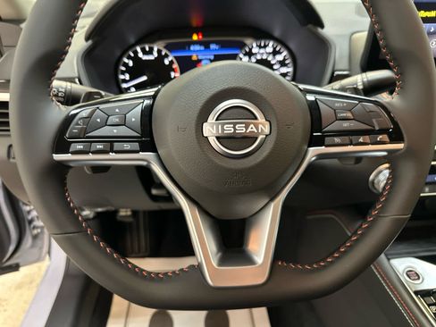 New 2025 Nissan Altima 2.5 SR w/ SR Premium Package image 14