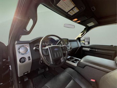 Used 2013 Ford F250 Lariat w/ Lariat Ultimate Pkg image 13