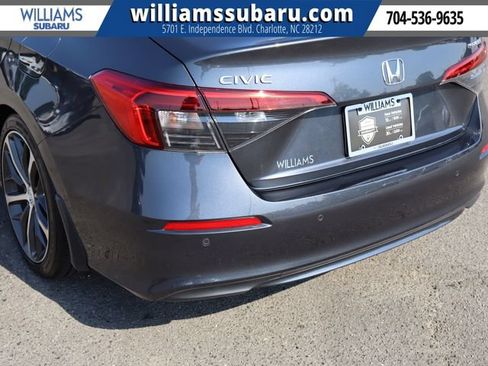 Used 2024 Honda Civic Touring image 13