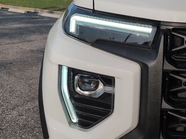 Used 2024 GMC Canyon Elevation RWD image 9