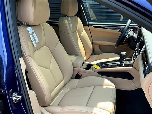 New 2025 Porsche Macan Turbo image 25