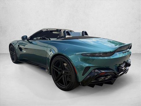 New 2026 Aston Martin V8 Vantage image 4