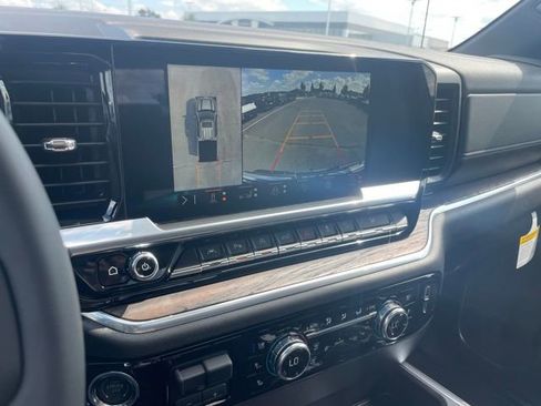 New 2026 GMC Sierra 1500 SLT w/ SLT Premium Plus Package image 15