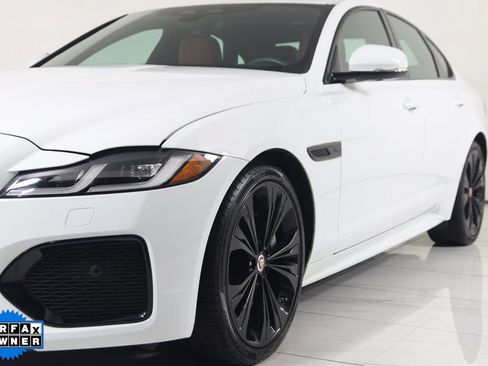 Used 2023 Jaguar XF R-Dynamic SE image 88