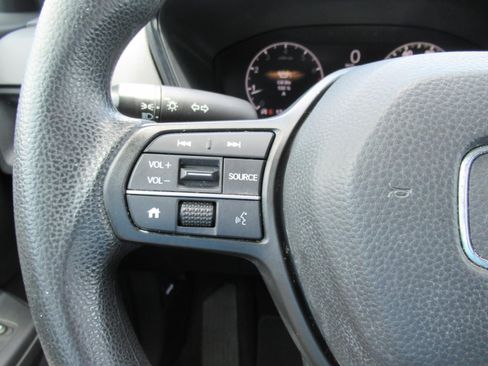 Used 2024 Honda CR-V LX image 22