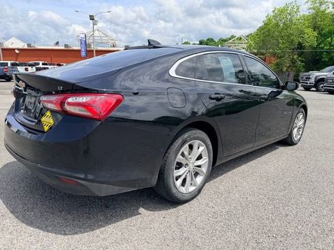 Used 2019 Chevrolet Malibu LT FWD image 3