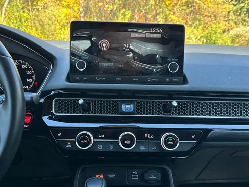 Certified 2023 Honda Civic EX-L image 18