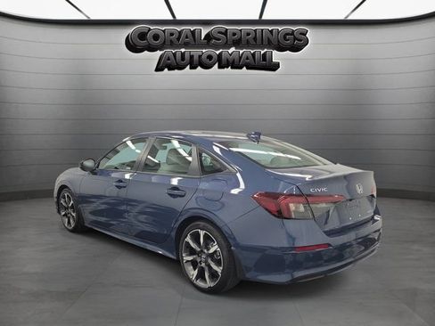 Certified 2025 Honda Civic Sport image 4