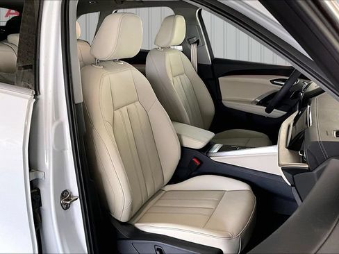 New 2026 Audi Q5 Premium AWD/4WD image 11
