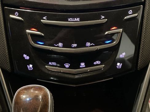 Used 2017 Cadillac XTS Luxury w/ Driver Awareness Package image 22