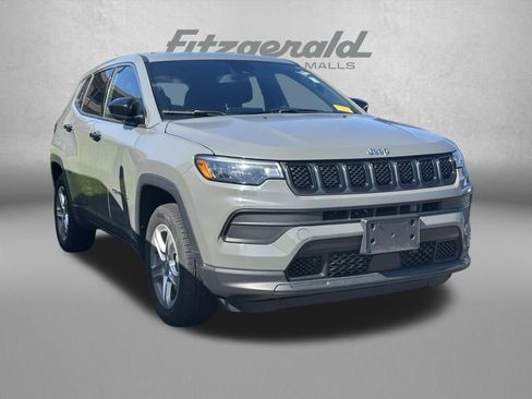 Used 2023 Jeep Compass Sport AWD/4WD image 1