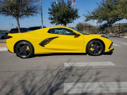 Used 2025 Chevrolet Corvette Stingray image 11