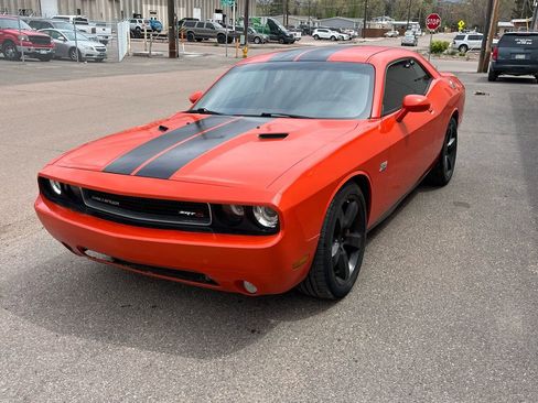 Used 2013 Dodge Challenger SRT8 w/ Harman Kardon Audio Group image 2
