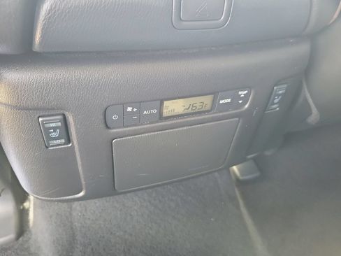 Used 2021 Nissan Armada Platinum w/ Captain's Chairs Package RWD image 20