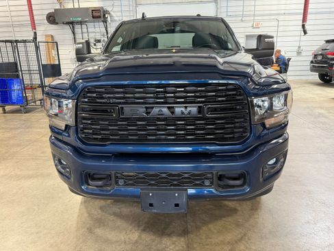 Used 2024 RAM 2500 Big Horn w/ Night Edition AWD/4WD image 40