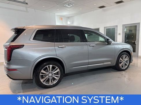 Used 2024 Cadillac XT6 Premium Luxury image 14