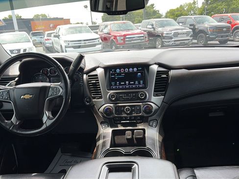 Used 2018 Chevrolet Tahoe LT AWD/4WD image 25