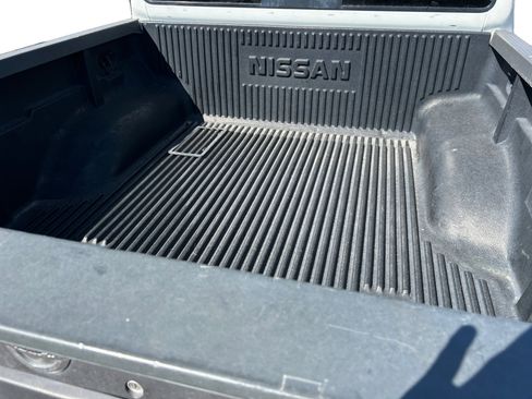 Used 2019 Nissan Frontier SV RWD image 19