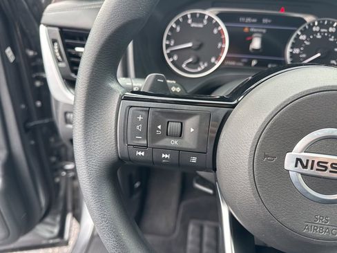 Certified 2021 Nissan Rogue SV image 26