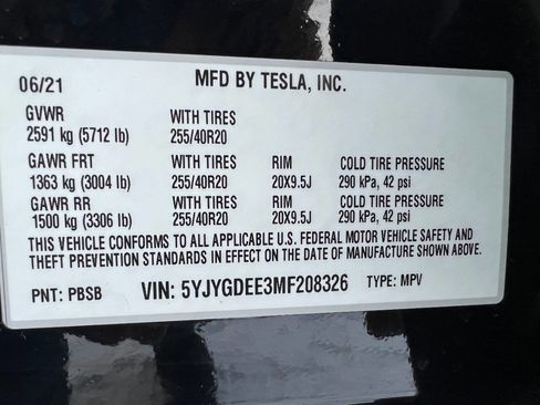 Used 2021 Tesla Model Y Long Range image 33