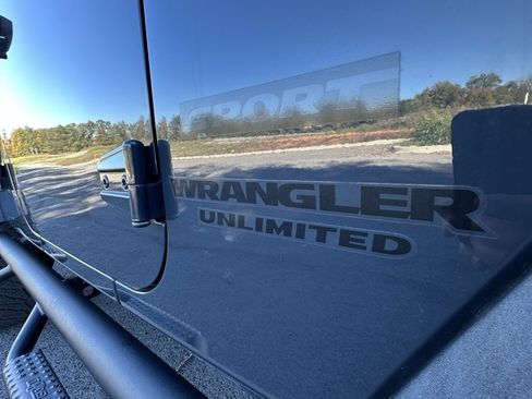 Used 2016 Jeep Wrangler Unlimited Sport w/ Quick Order Package 24S image 35