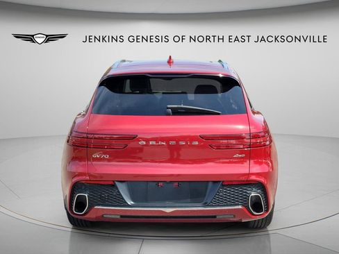 Used 2023 Genesis GV70 2.5T w/ Select Package AWD/4WD image 3