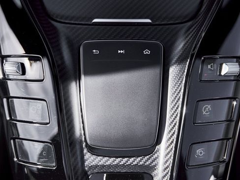 Used 2020 Mercedes-Benz AMG GT R image 75