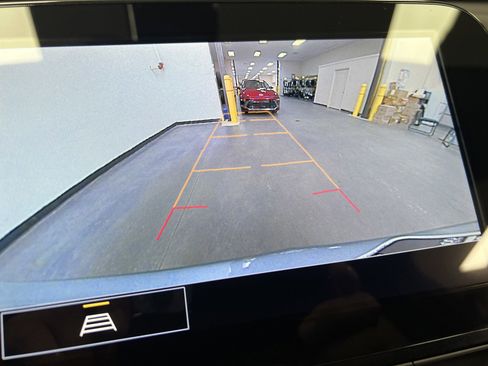 Used 2024 Chevrolet Equinox Premier w/ LPO, Floor Liner Package image 21