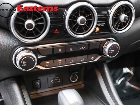 Used 2024 Nissan Sentra S image 19