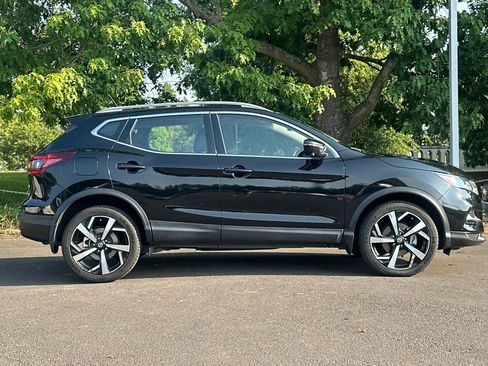 Used 2020 Nissan Rogue Sport SL AWD/4WD image 8