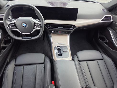 Used 2025 BMW 330i Sedan RWD image 9