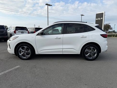 Used 2023 Ford Escape ST-Line w/ Tech Pack #1 FWD image 4