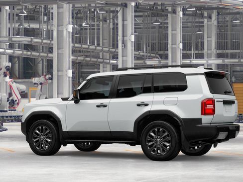New 2027 Toyota Land Cruiser AWD/4WD image 5
