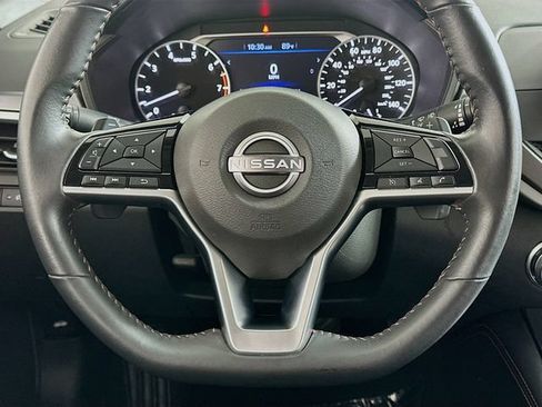 Used 2024 Nissan Altima 2.5 SR FWD image 14