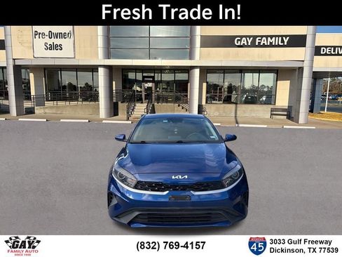 Used 2022 Kia Forte LXS FWD image 2