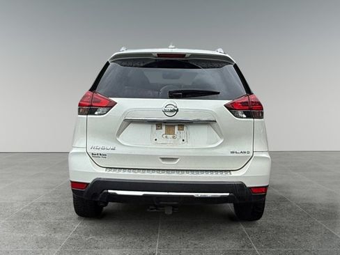 Used 2018 Nissan Rogue SL w/ Premium Package AWD/4WD image 4