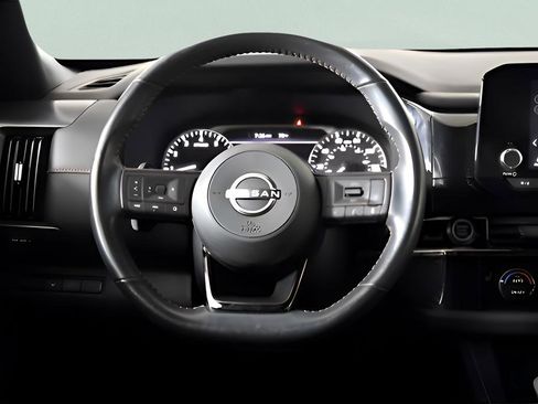 Used 2024 Nissan Pathfinder Rock Creek image 26