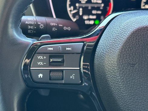 Used 2024 Honda Pilot EX-L image 31