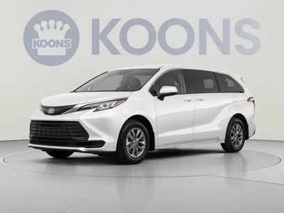 Used 2023 Toyota Sienna LE