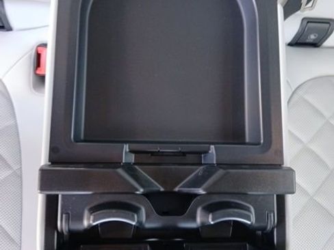 New 2026 BMW X5 sDrive40i RWD image 16