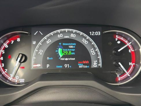 Certified 2025 Toyota RAV4 LE FWD image 27