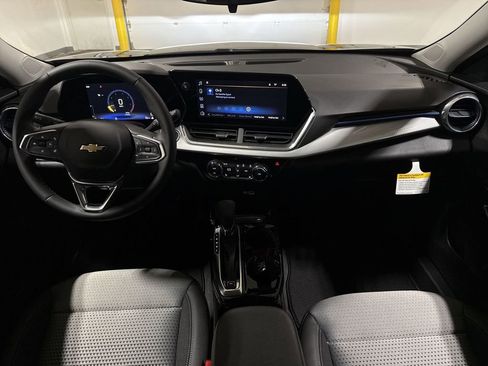 New 2026 Chevrolet Trax LT w/ LT Convenience Package image 10
