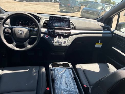 New 2026 Honda Odyssey Sport-L image 18